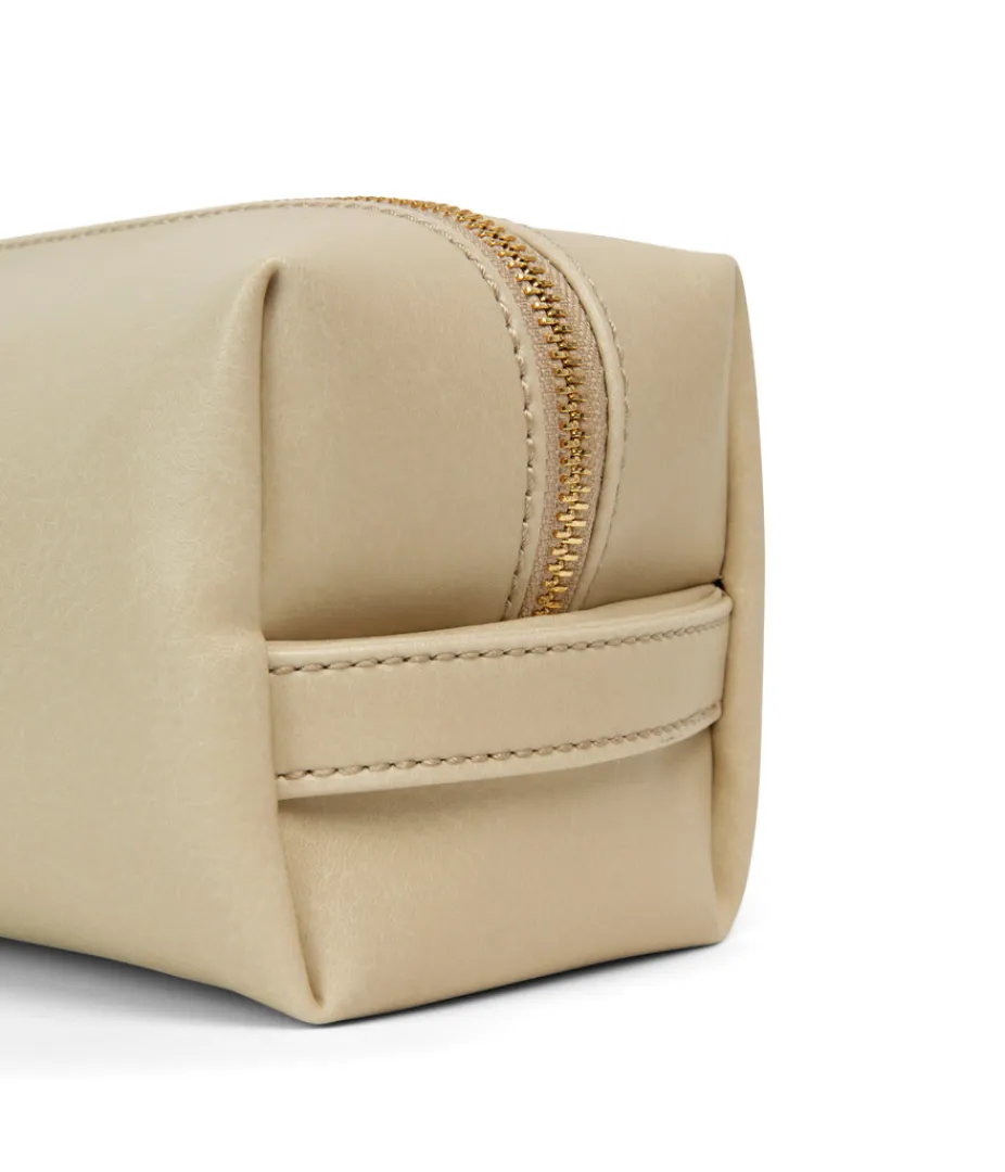 Travel | Cases | Matt & Nat Mattnat BLAIR Vegan Toiletry Case - Vintage