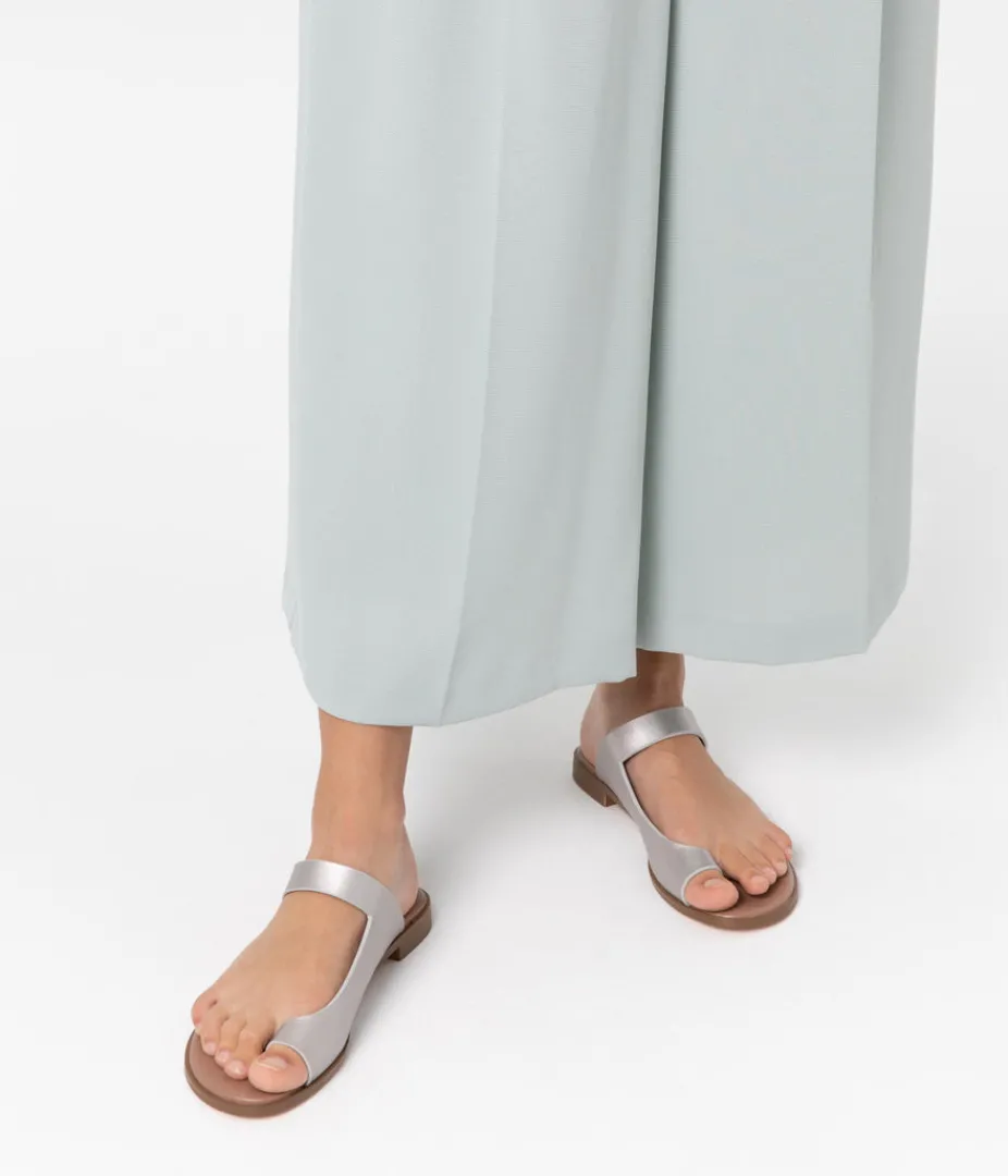 Flats | Sandals | Matt & Nat Mattnat HIROE Vegan Slip On Sandals