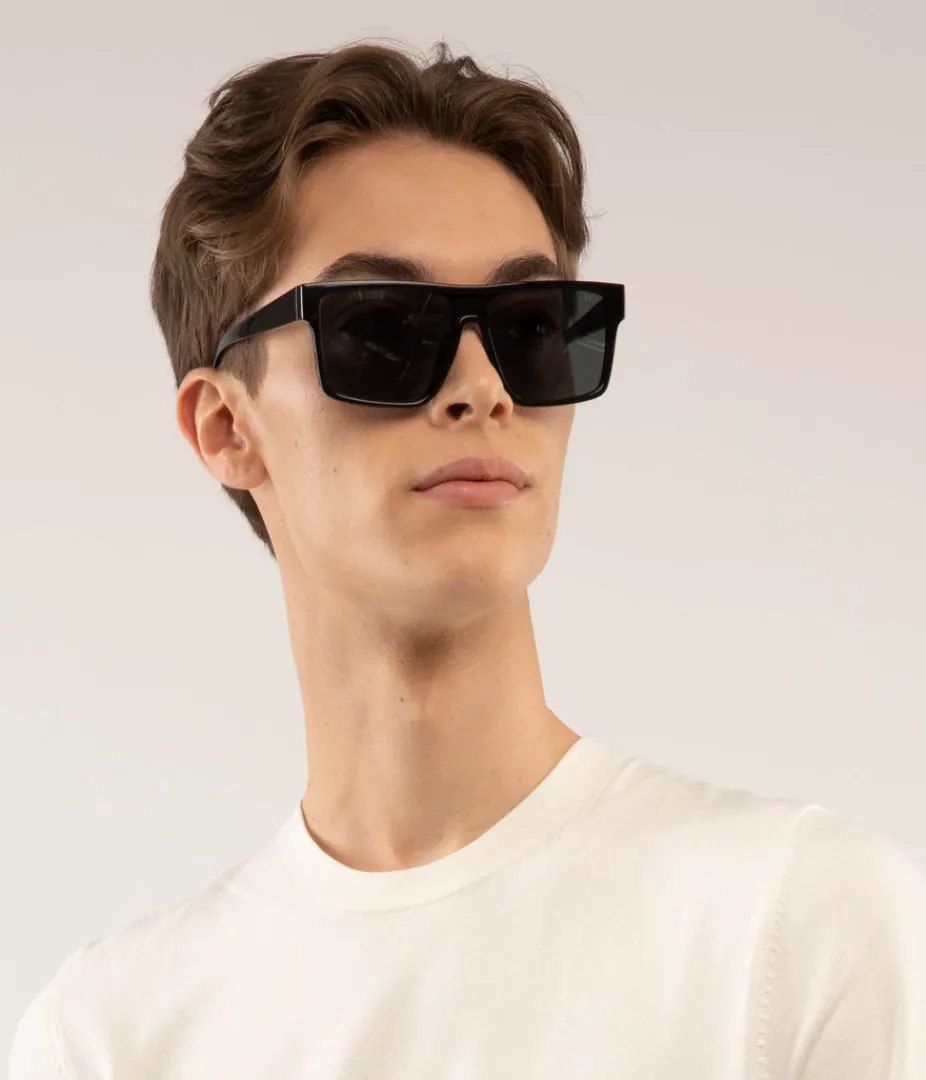 mattnat_maeve_sunglasses_2.webp Sunglasses | Matt & Nat Mattnat MAEVE Sunglasses