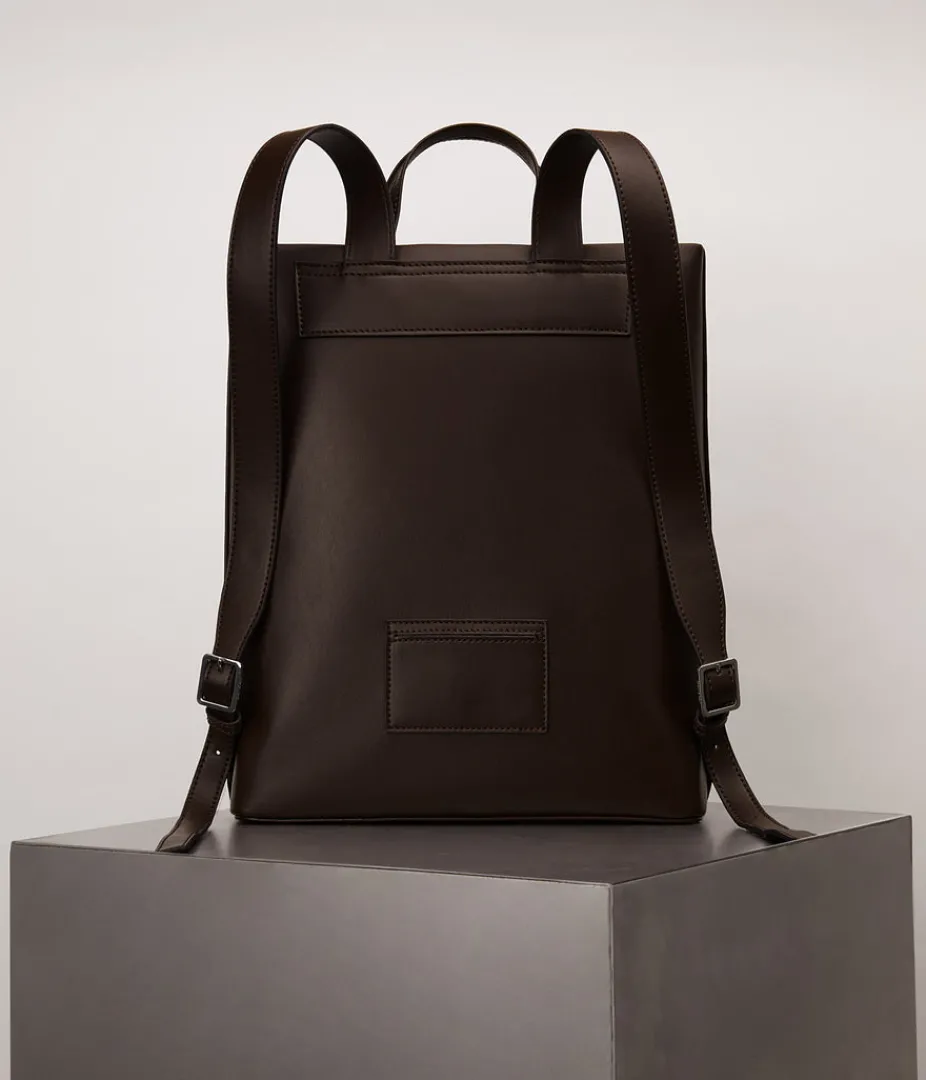 mattnat_studio__reign_vegan_backpack__appleskin_10.webp Backpacks | Matt & Nat Mattnat Studio 901 REIGN Vegan Backpack - APPLESKIN™