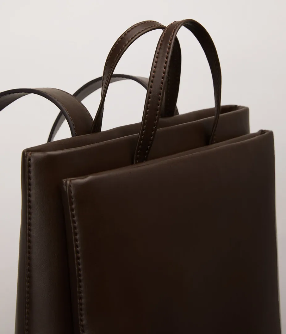 mattnat_studio__reign_vegan_backpack__appleskin_11.webp Backpacks | Matt & Nat Mattnat Studio 901 REIGN Vegan Backpack - APPLESKIN™