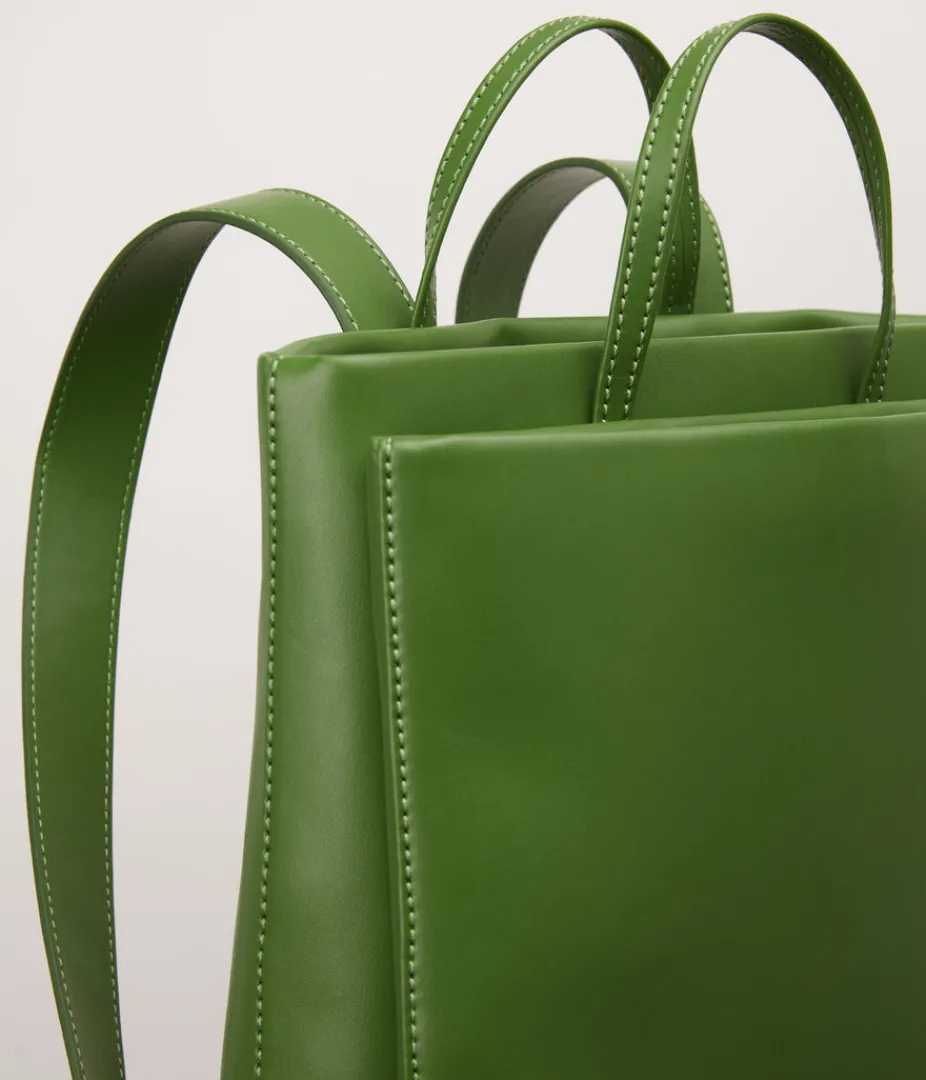 mattnat_studio__reign_vegan_backpack__appleskin_18.webp Backpacks | Matt & Nat Mattnat Studio 901 REIGN Vegan Backpack - APPLESKIN™