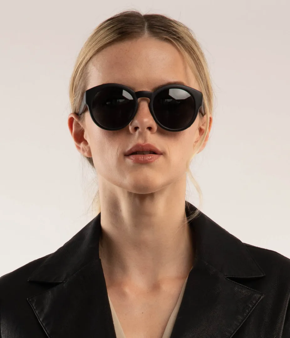Sunglasses | Matt & Nat Mattnat YAN Sunglasses BLACK
